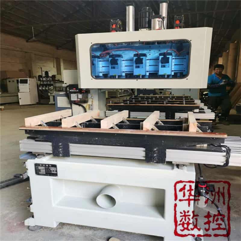 影響木工五軸數控榫槽機價格的幾個因素(2).jpg